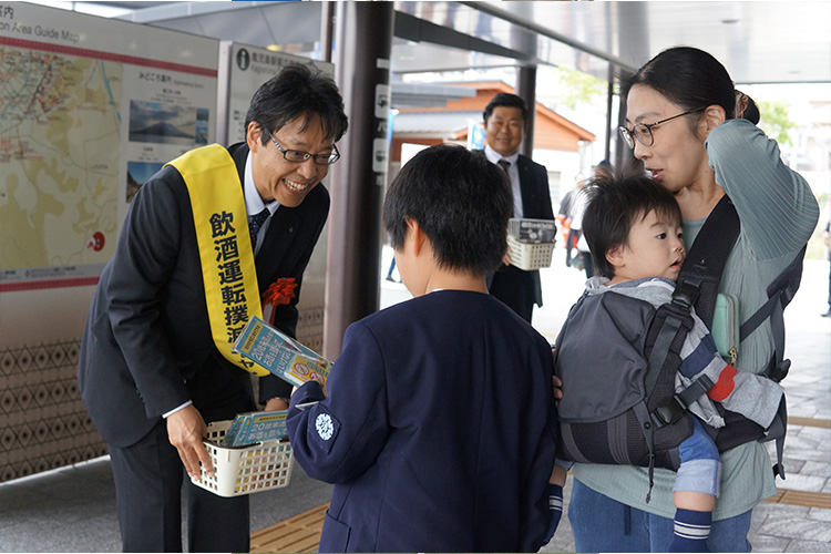 「二十歳未満飲酒防止・飲酒運転撲滅 鹿児島県下街頭キャンペーン」を実施しました。